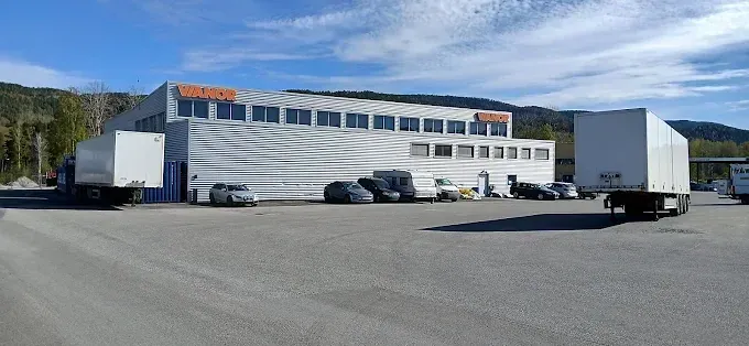 Anlegget til Vianor-partner Hokksund i Industriveien 7 på Loesmoen
